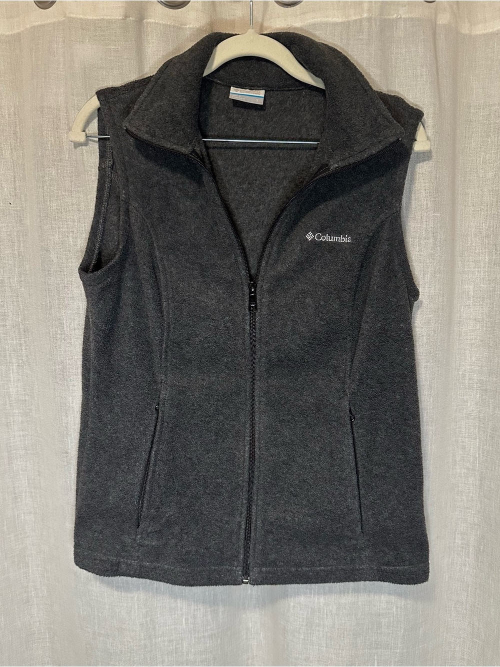 Columbia Women’s Gray Full Zip Vest Collar Outdoor Hiking Layering Comfort Sz S